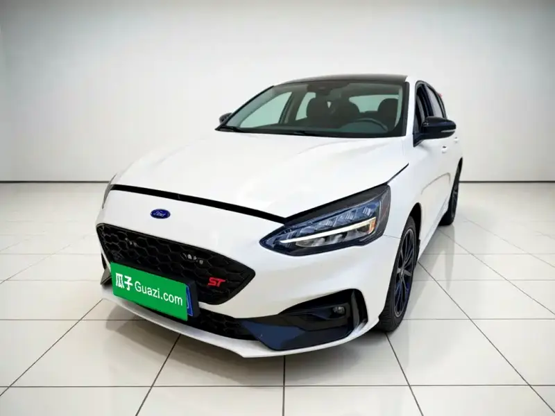 Ford Focus, 2022