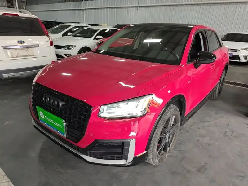 Audi Q2L, 2021
