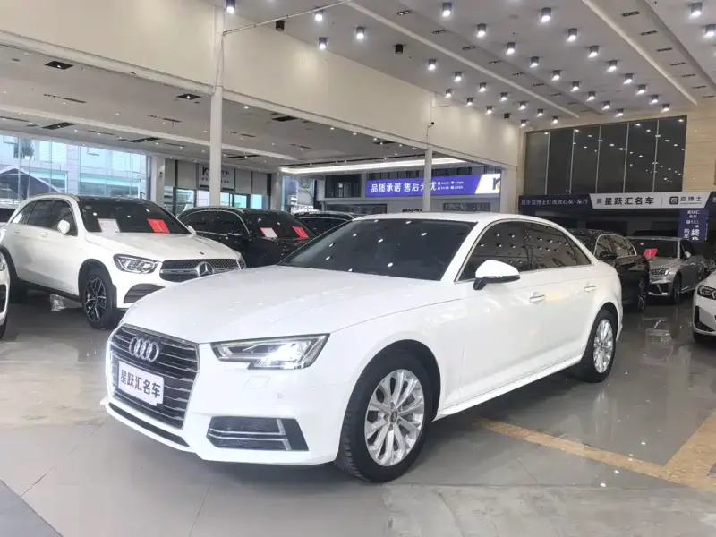Audi A4L, 2019