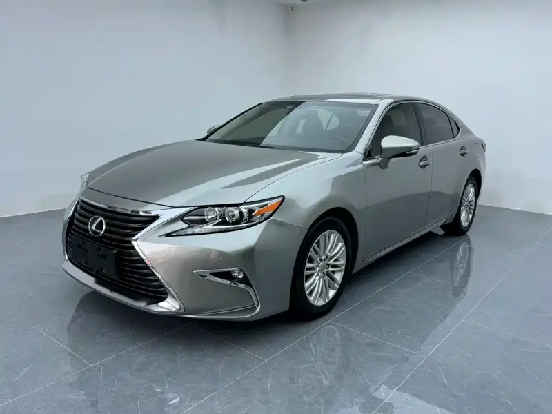 Lexus ES, 2017