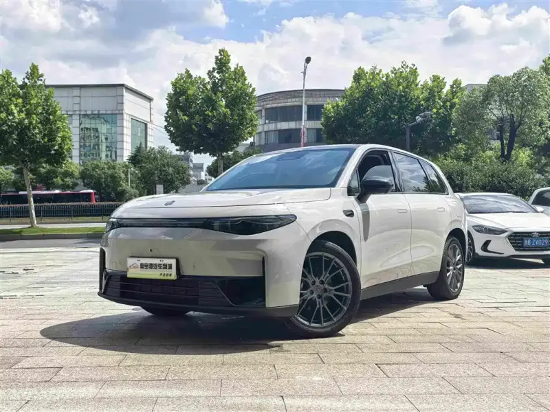 Leapmotor C10, 2025