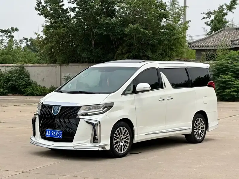 Toyota Alphard, 2011