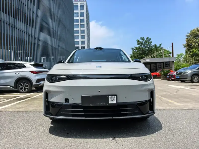 Leapmotor C10, 2025