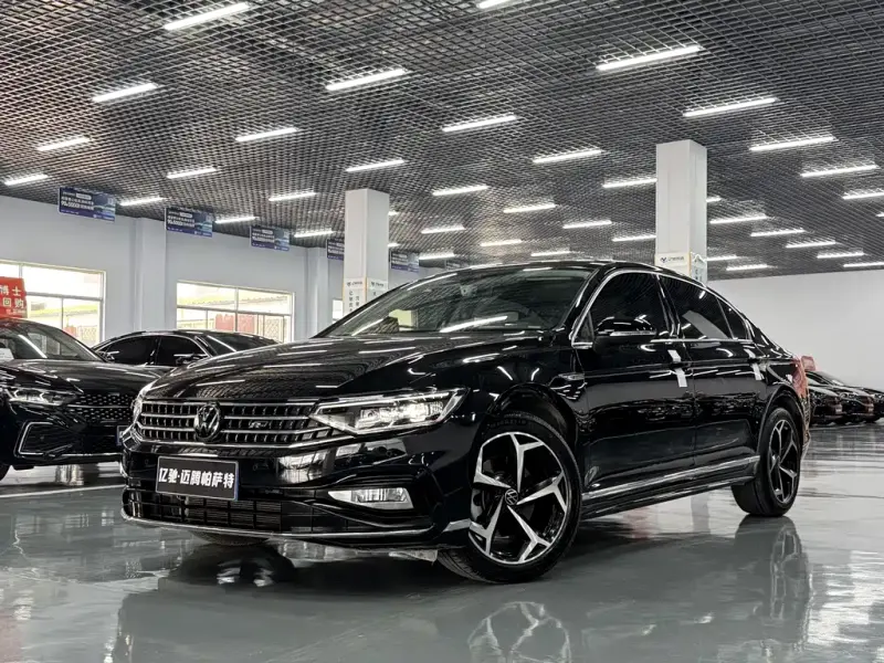 Volkswagen Magotan, 2023