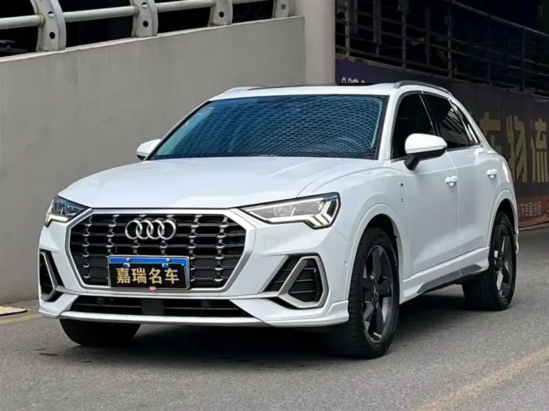 Audi Q3, 2023
