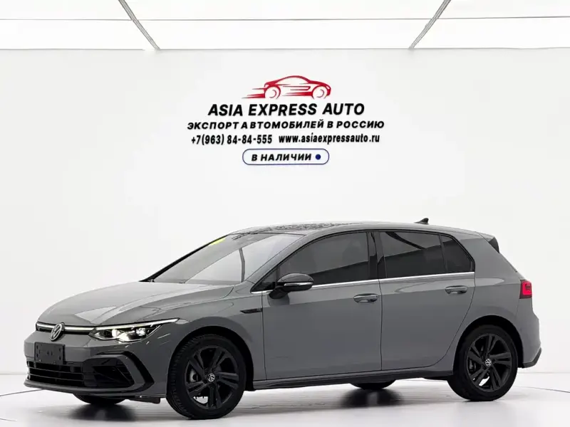 Volkswagen Golf, 2022