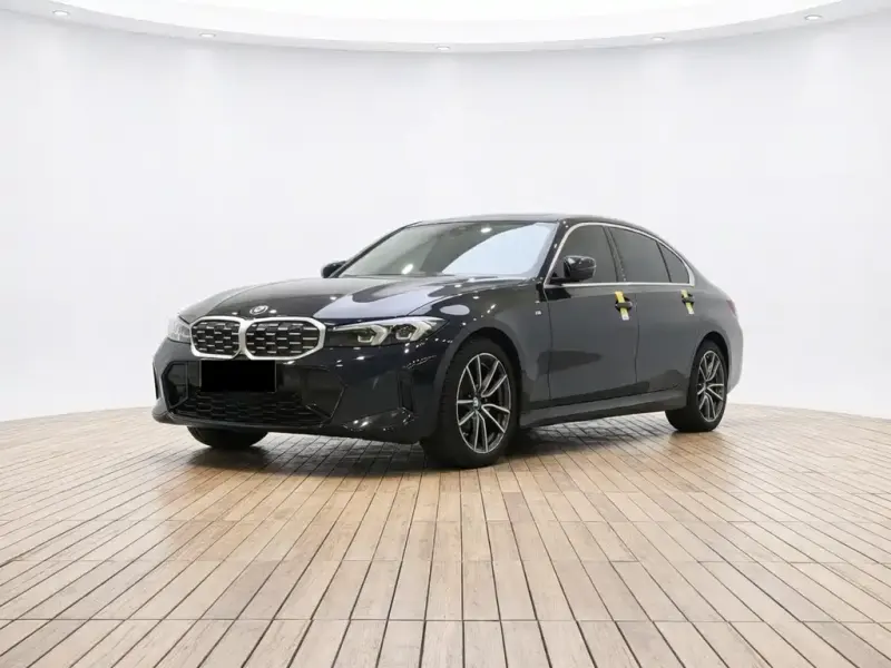 BMW 3 Series, 2023