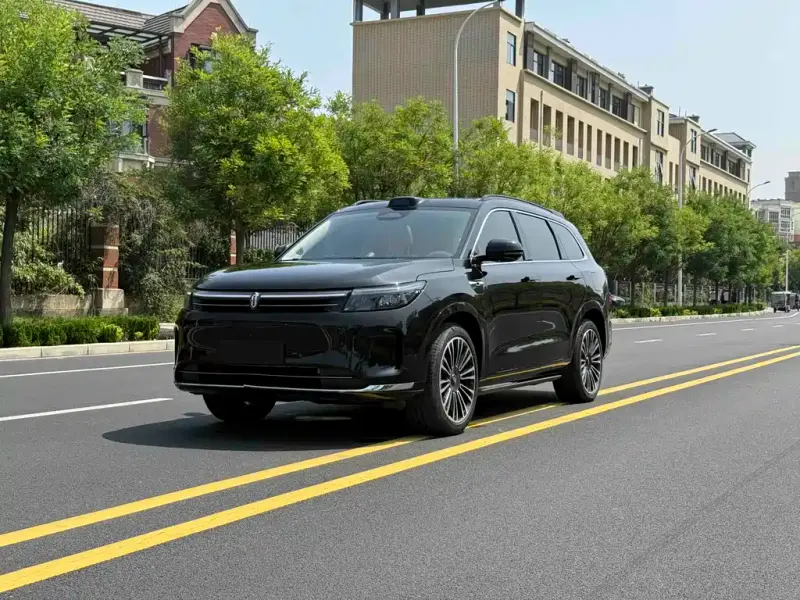 AITO M7, 2024