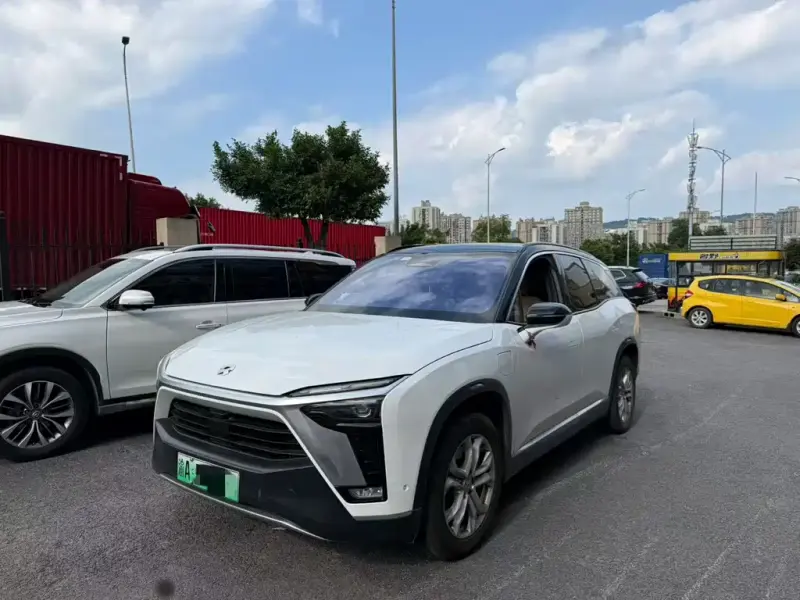 NIO ES8, 2021