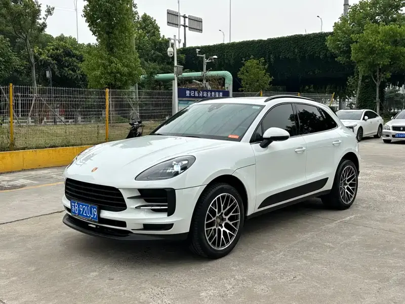 Porsche Macan, 2021