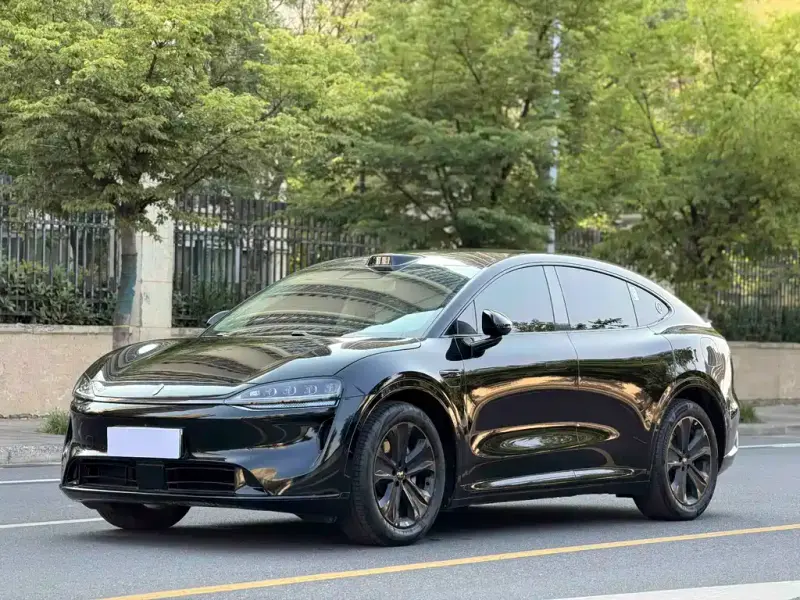 Luxeed Zhijie R7, 2025