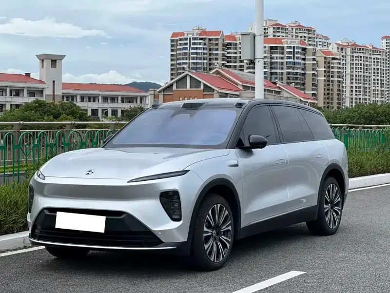 NIO ES8, 2024