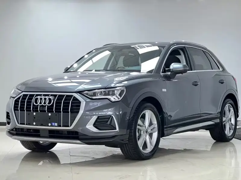 Audi Q3, 2022
