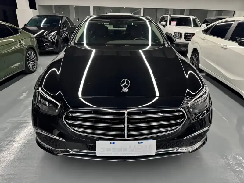 Mercedes-Benz E-Class, 2023