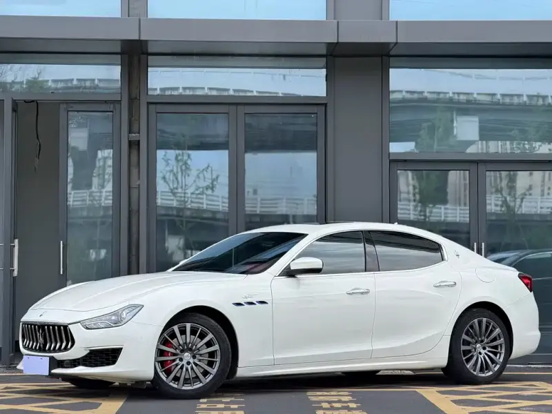 Maserati Ghibli, 2022
