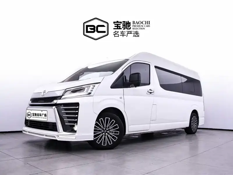 Toyota Hiace, 2024
