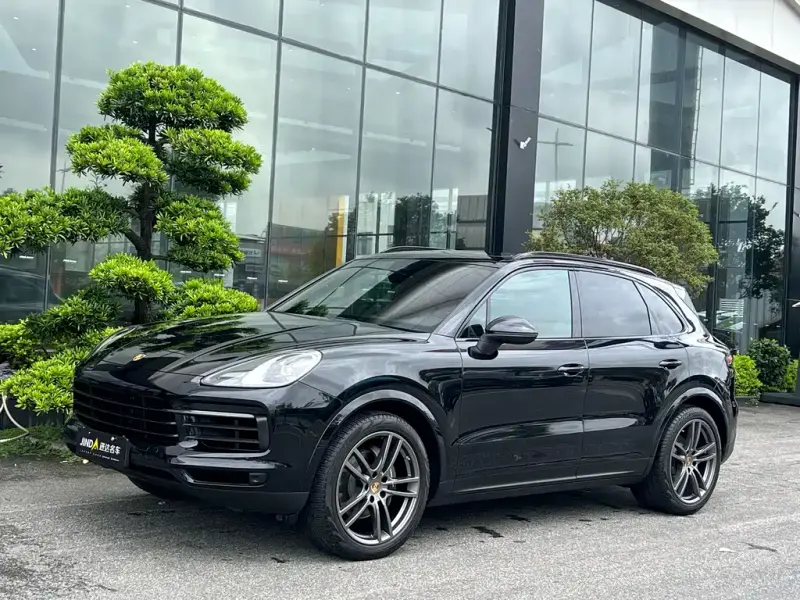 Porsche Cayenne, 2022