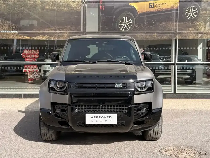 Land Rover Defender, 2024