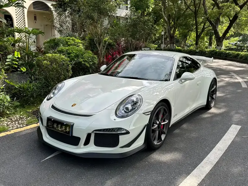 Porsche 911, 2015