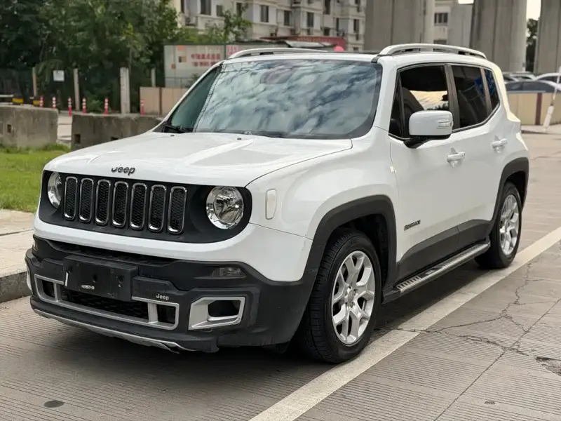 Jeep Renegade, 2016