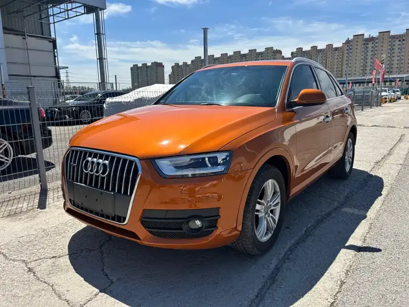 Audi Q3, 2013