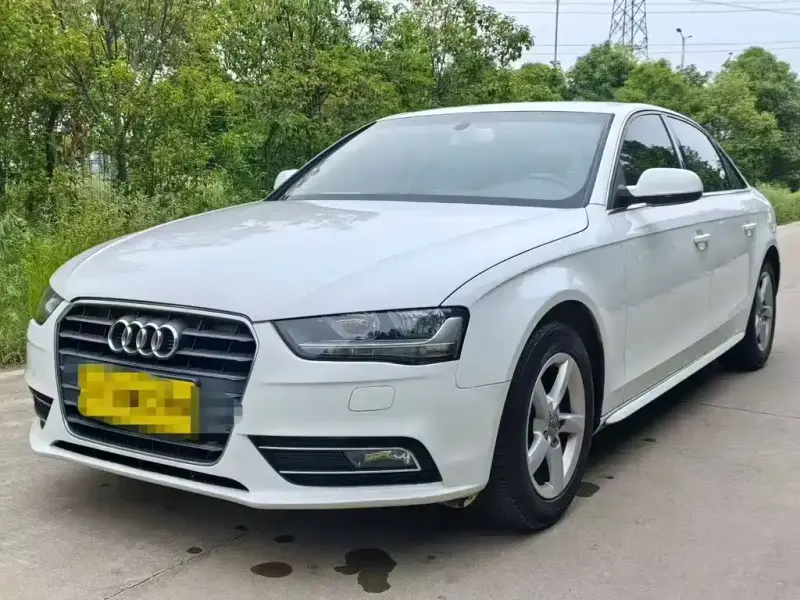 Audi A4L, 2015