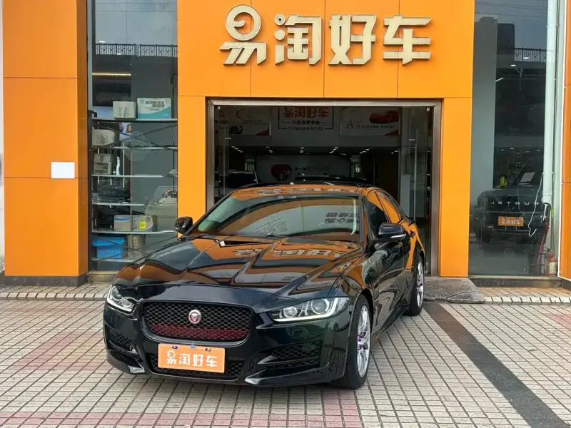 Jaguar XE, 2016