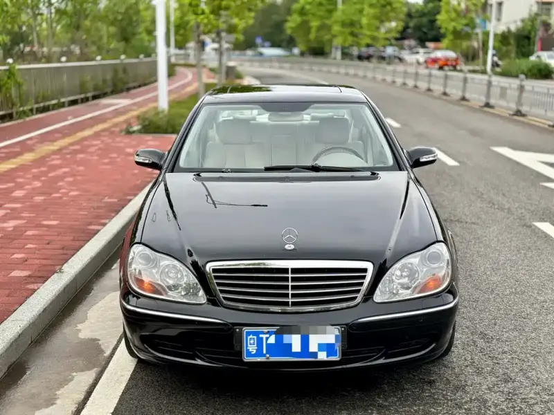 Mercedes-Benz S-Class, 2005