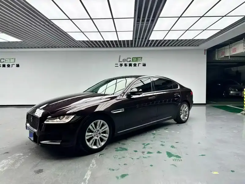Jaguar XFL, 2017
