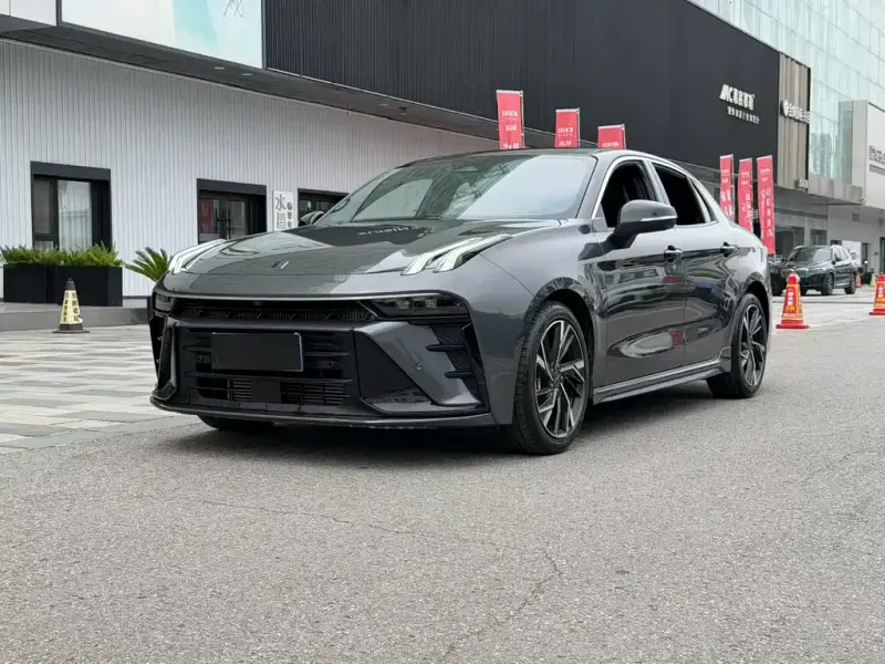 Lynk & Co 03, 2025