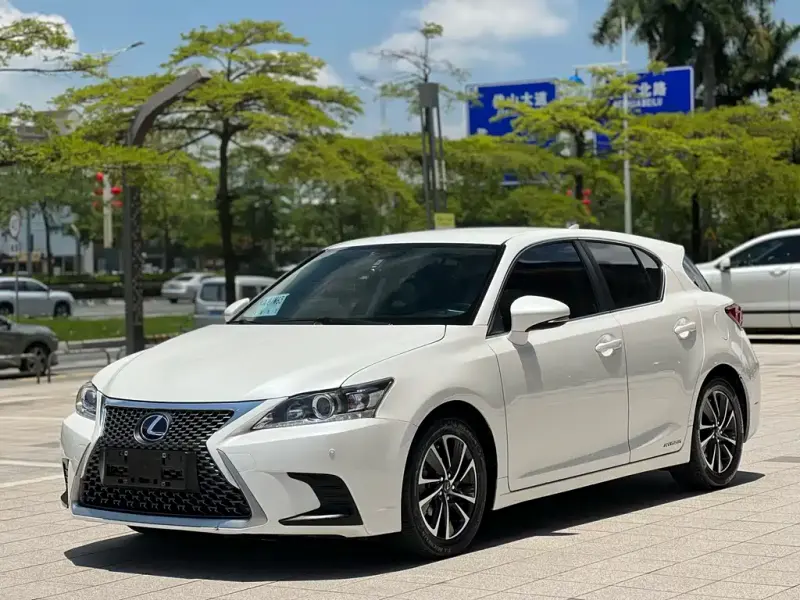 Lexus CT, 2019