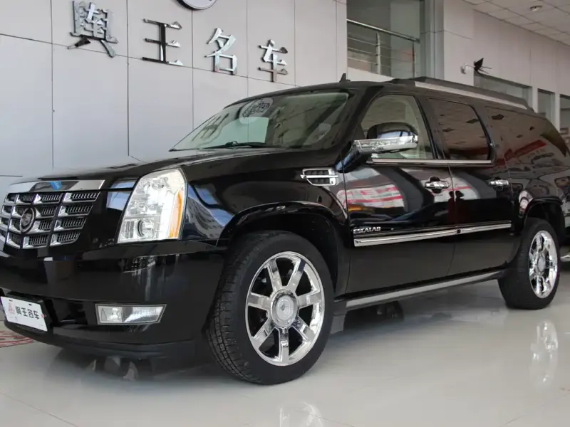 Cadillac Escalade, 2010