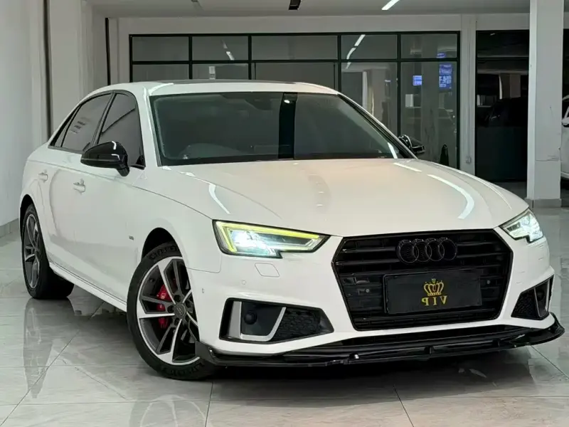 Audi A4L, 2019