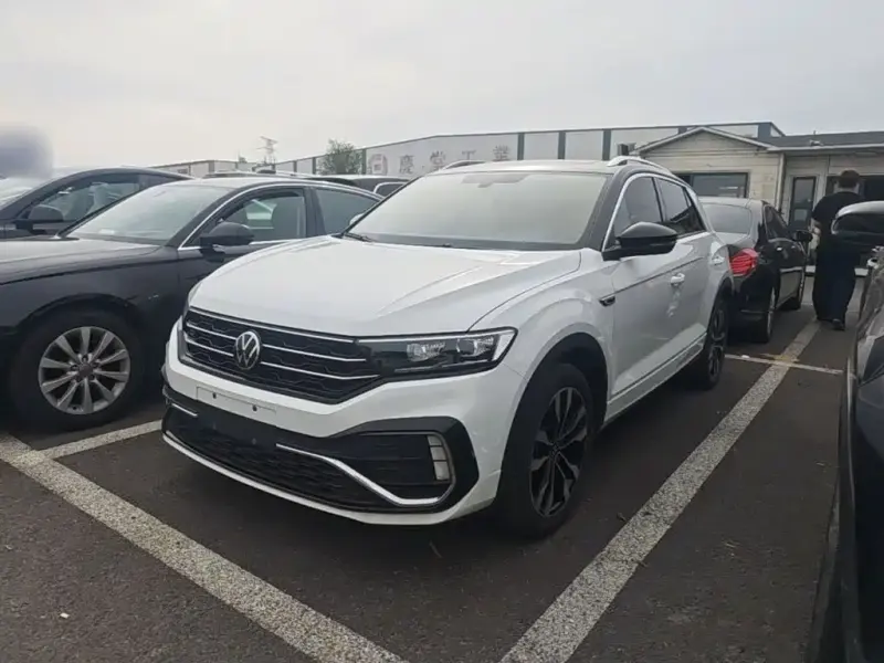 Volkswagen T-Roc, 2023