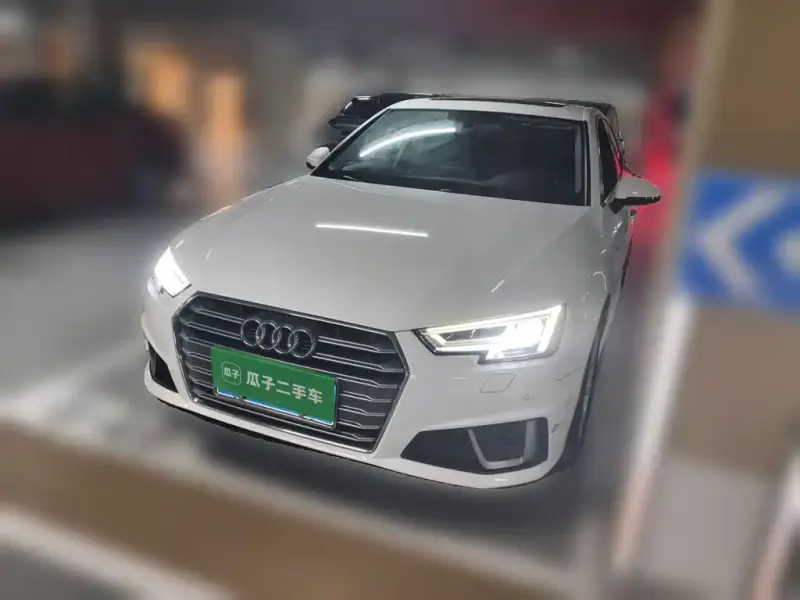 Audi A4L, 2019