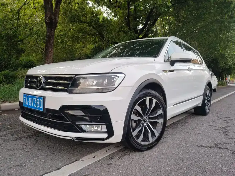 Volkswagen Tiguan L, 2021
