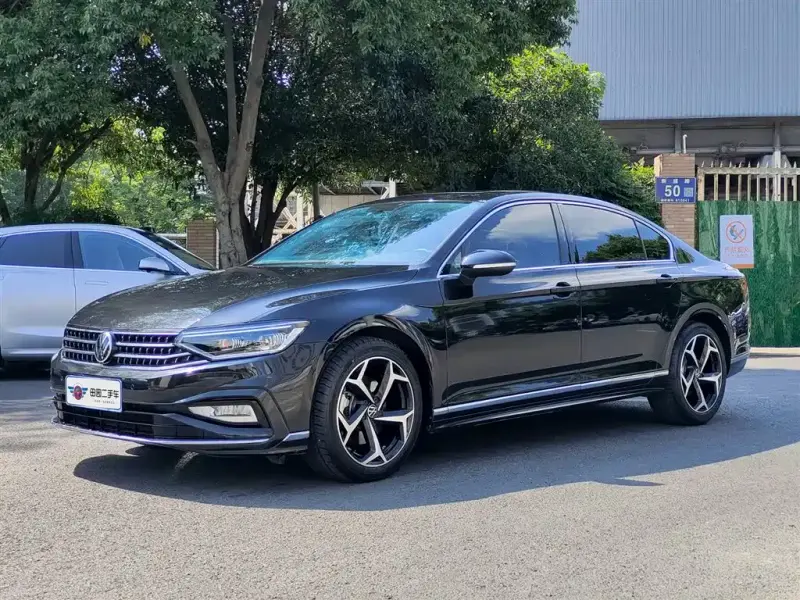 Volkswagen Magotan, 2023