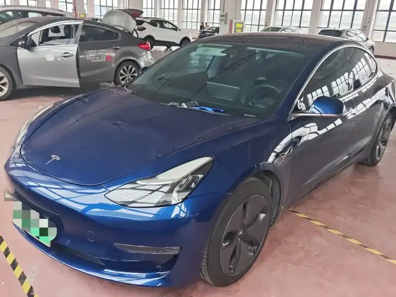 Tesla Model 3, 2019