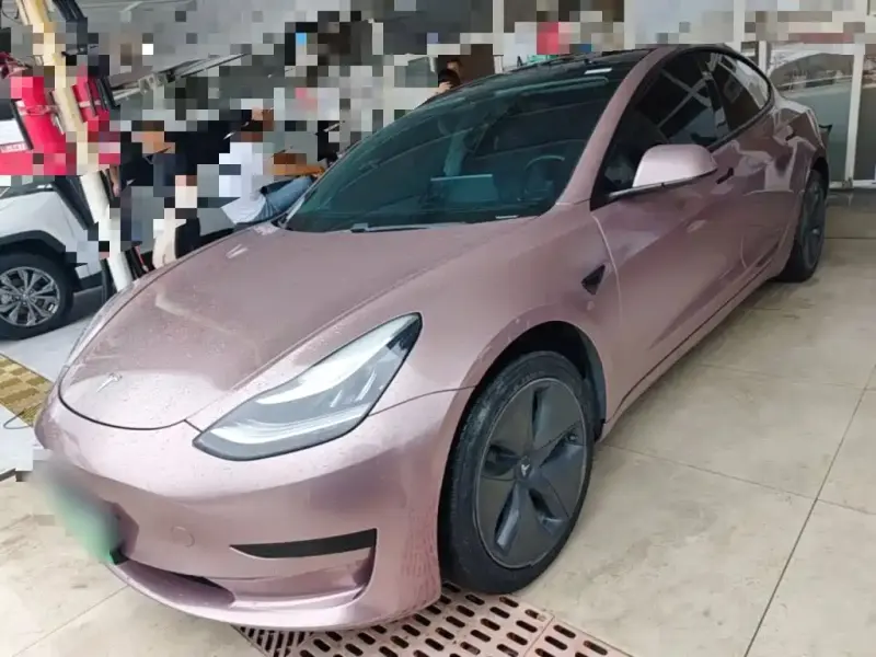 Tesla Model 3, 2021