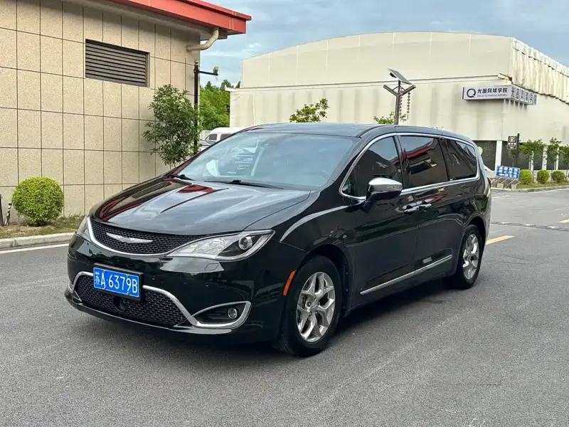 Chrysler Grand Voyager (Import), 2017
