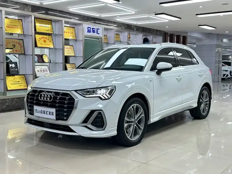 Audi Q3, 2023