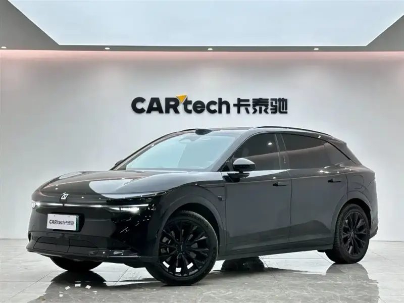 Zeekr 7X, 2025