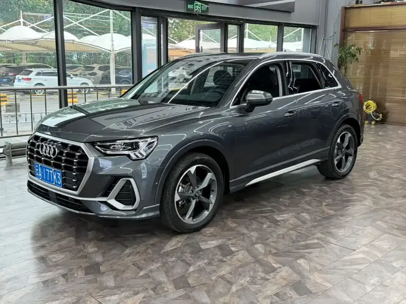 Audi Q3, 2022