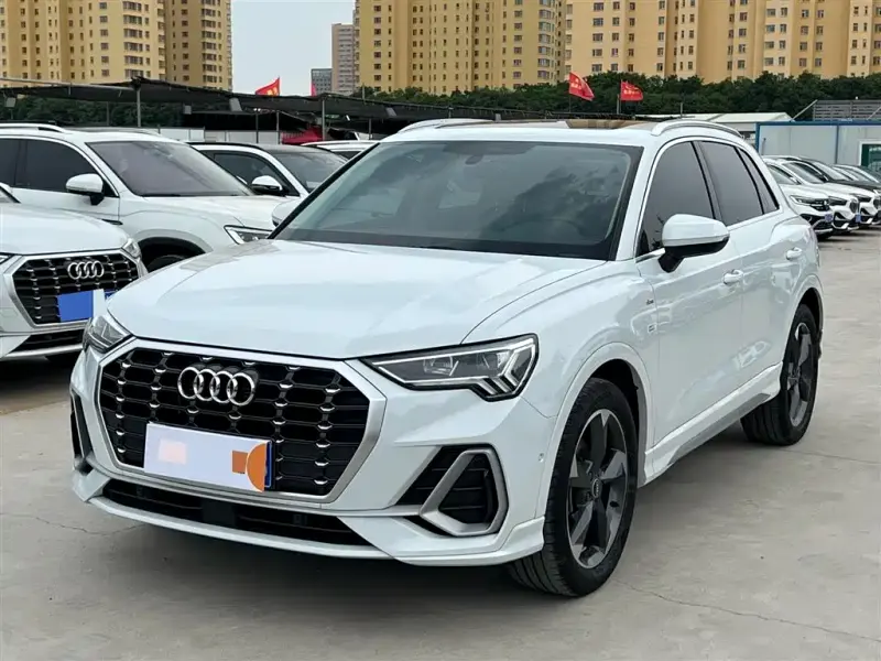 Audi Q3, 2023