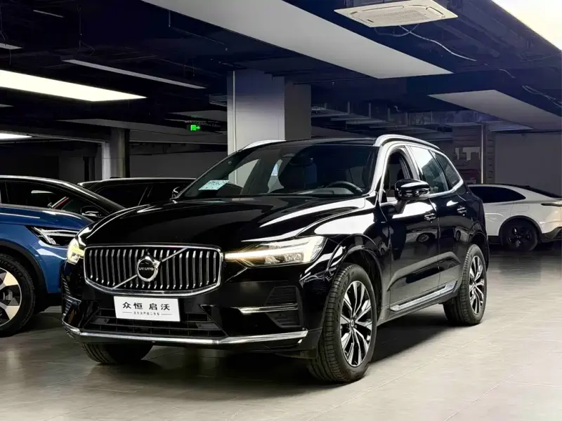 Volvo XC60, 2025