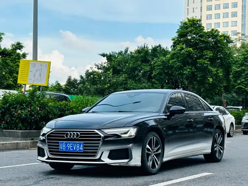 Audi A6L, 2022