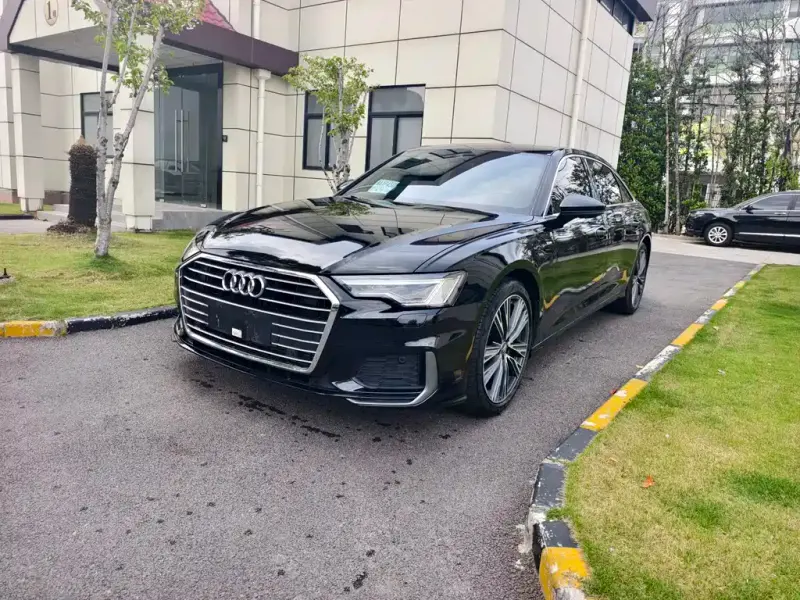 Audi A6L, 2022