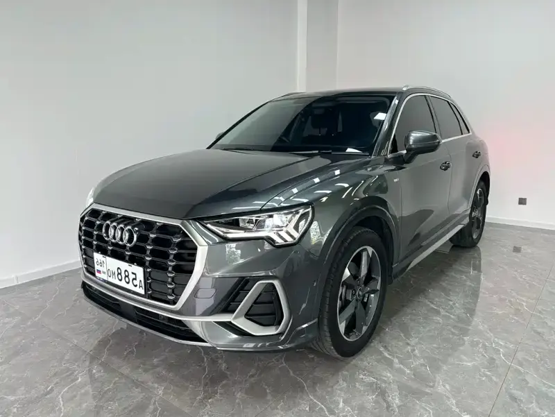 Audi Q3, 2023