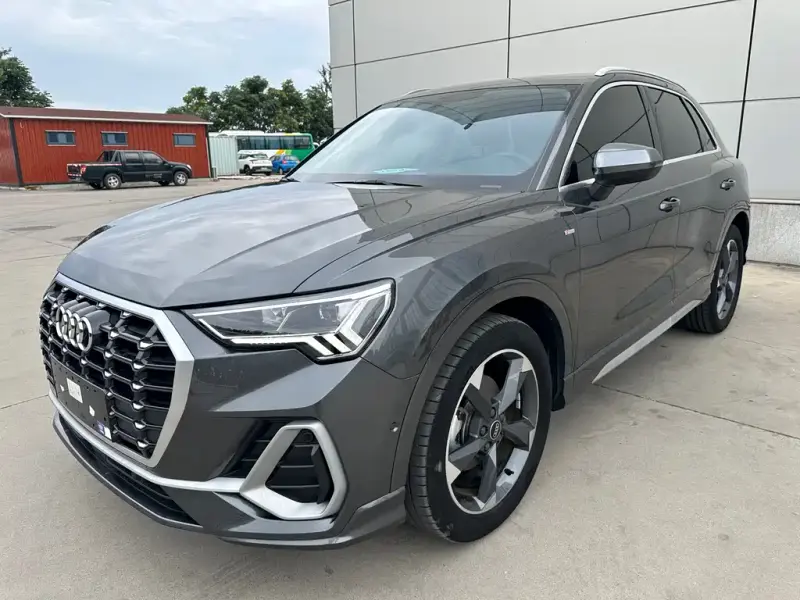 Audi Q3, 2023