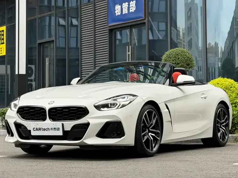 BMW Z4, 2024